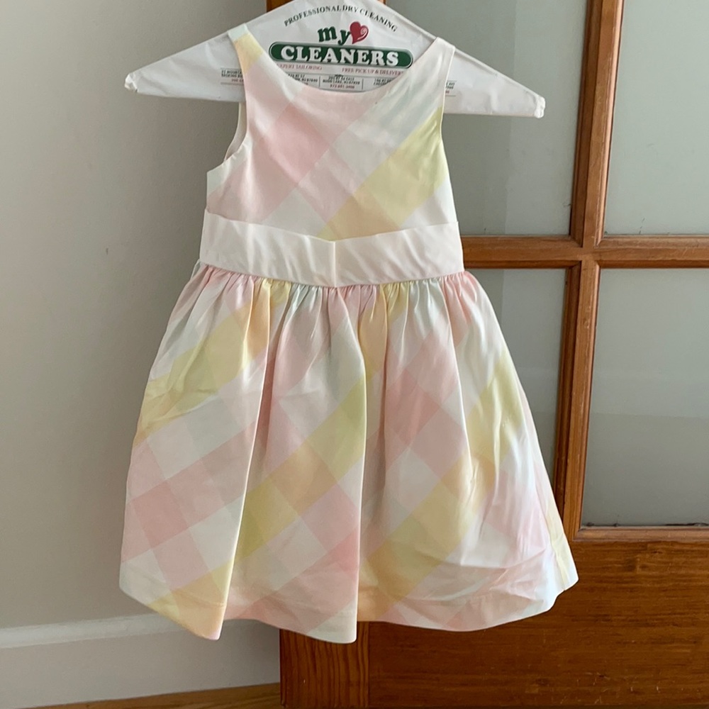 Girls dress